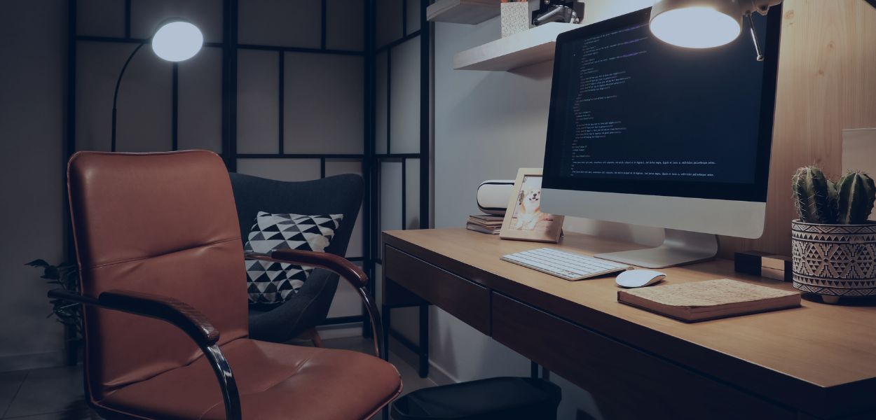  Smart IT <br>& Cloud Solutions
